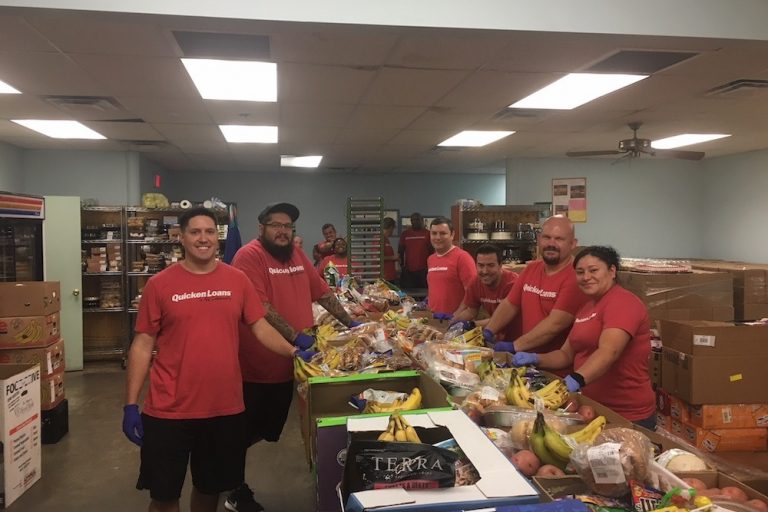 Quicken Loans Volunteers in Pantry